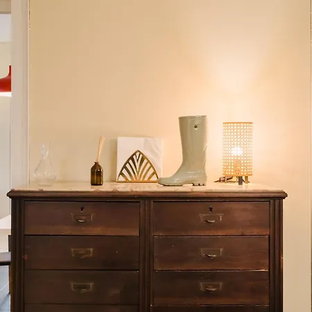 & Spacious 41 Bed شقة