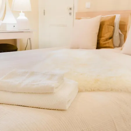 & Spacious 41 Bed Apartamento *