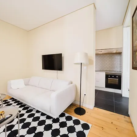 & Spacious 41 Bed Lissabon