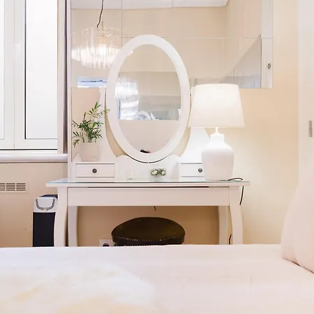 & Spacious 41 Bed Lissabon