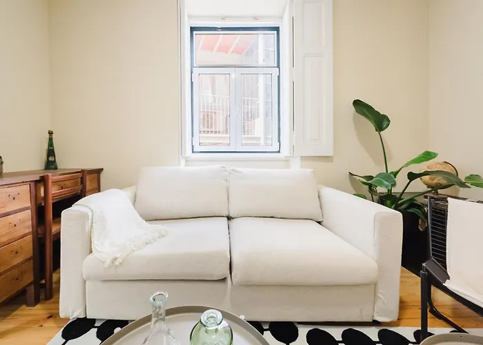 Modern Central 41 Bedroom Haven *