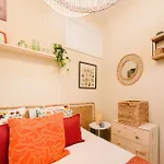 Апартаменты Modern 41 Bedroom Haven