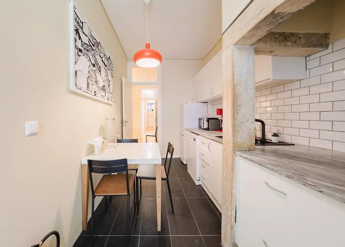 Modern 41 Bedroom Haven Lisbon