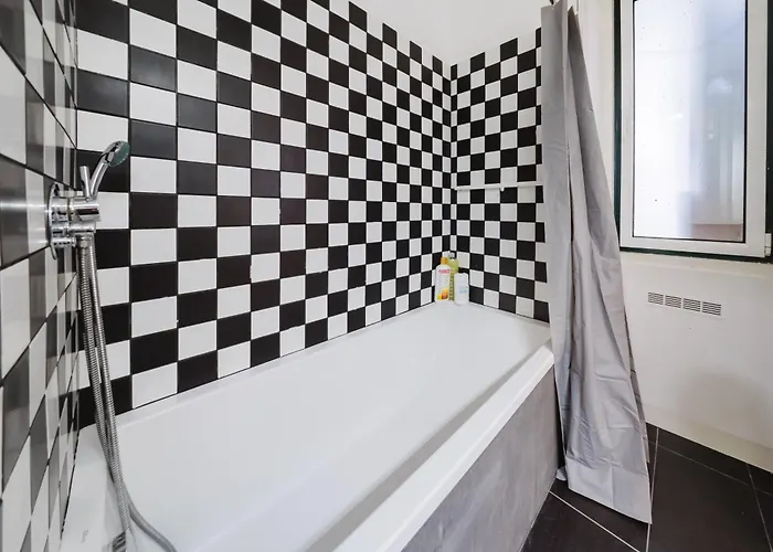 Modern 41 Bedroom Haven Lisbon