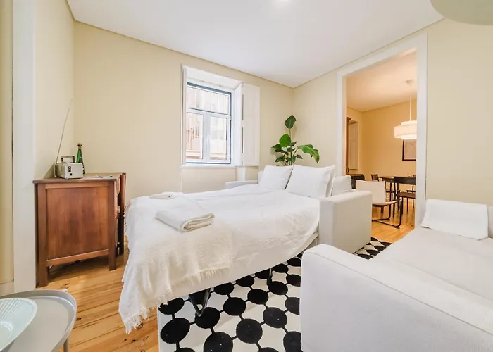 Modern 41 Bedroom Haven Lisbon